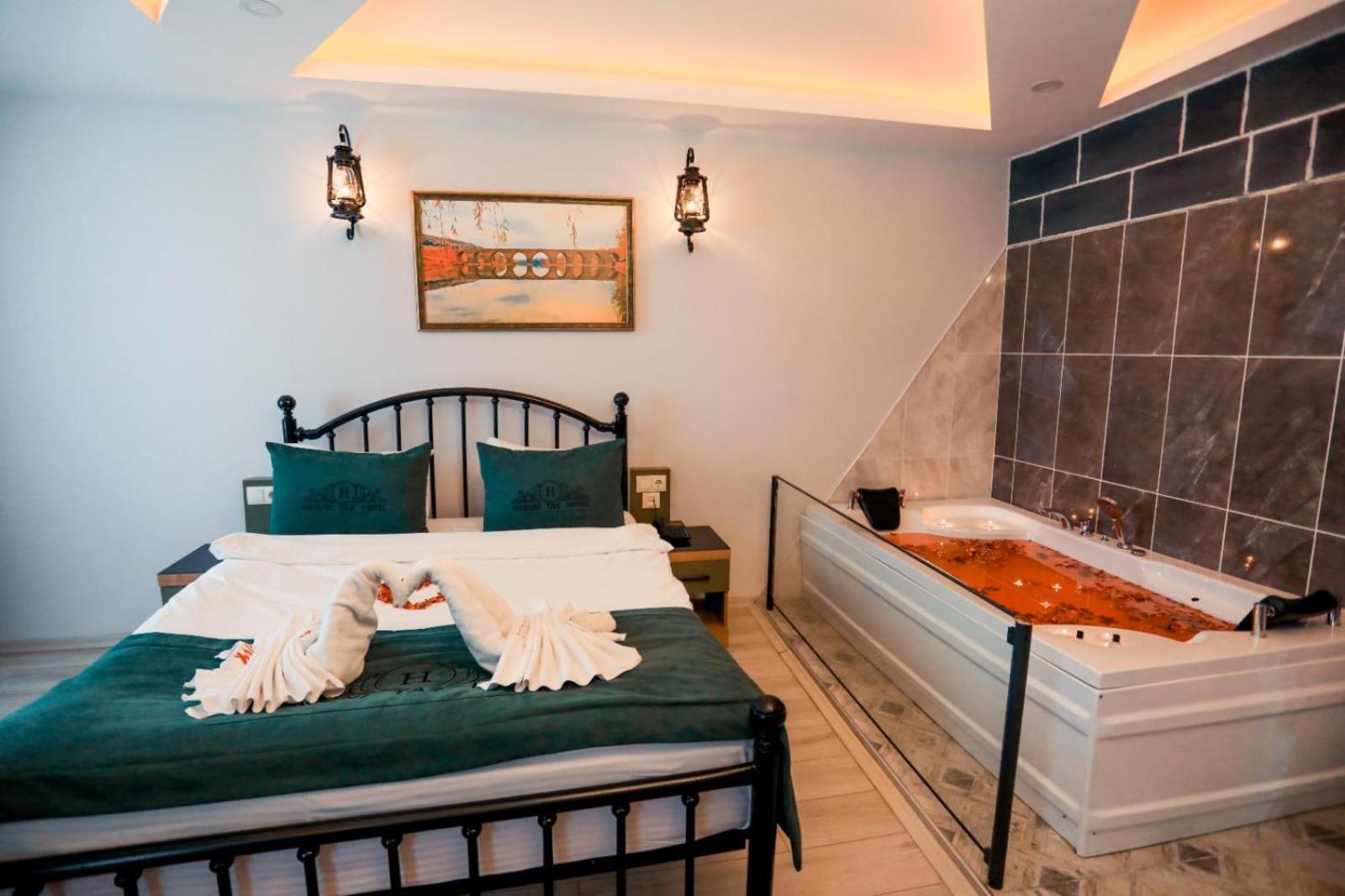 Hasuni Tas Hotel ดิยาร์บาคีร์ ภายนอก รูปภาพ